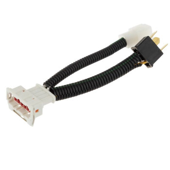 سوکت تبدیل چراغ پراید صبا به 132 فیانا